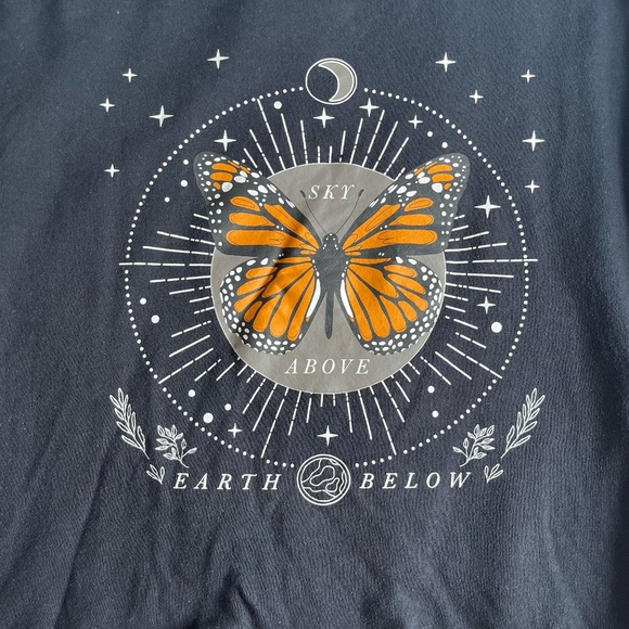 Cold Crush Black Butterfly "Sky Above Earth Below" Crewneck, 3X - Picture 4 of 5